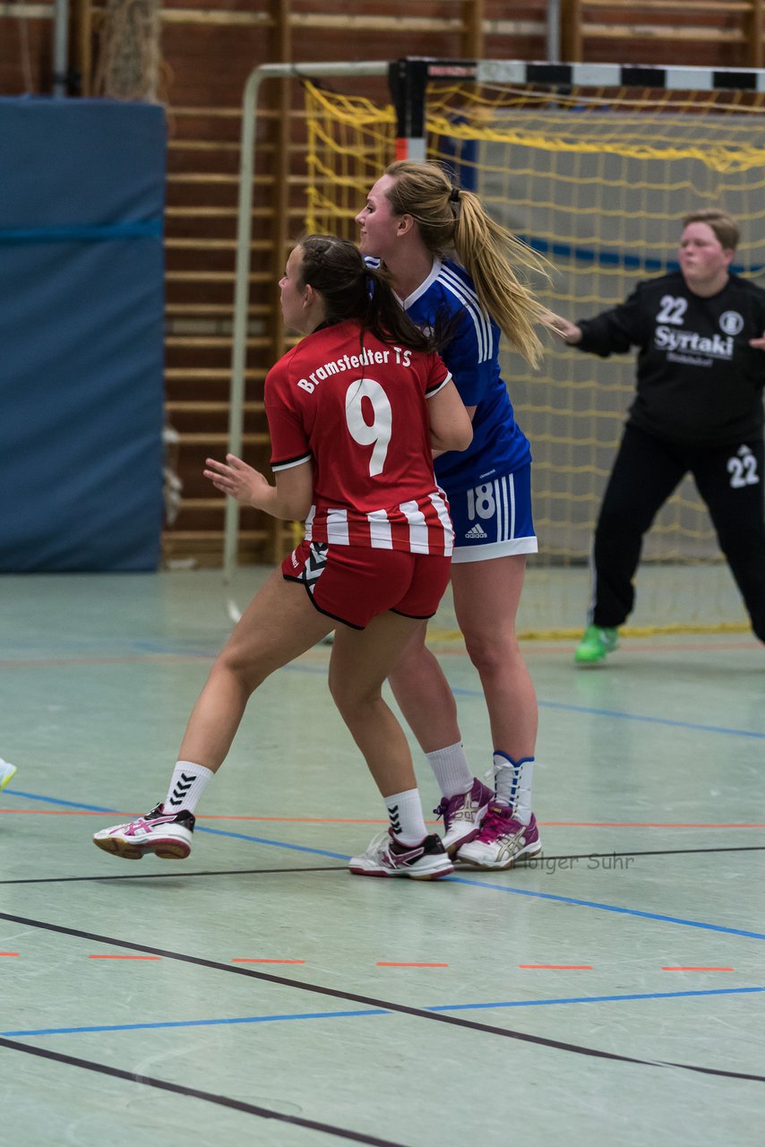 Bild 135 - Frauen Barmstedter TS - Buedelsdorfer TSV : Ergebnis: 26:12